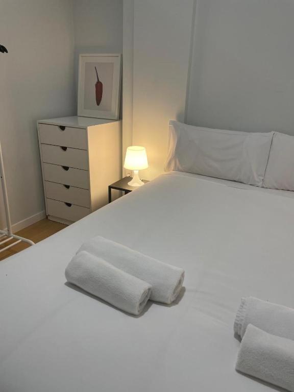 Exyca Plaza Castilla Madrid Esterno foto